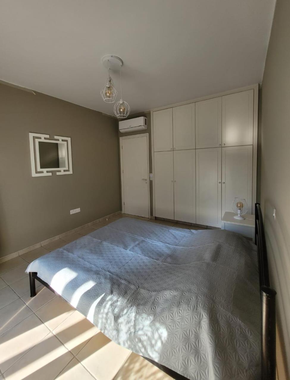 Limnaria Gardens Paphos, Near Beach Екстер'єр фото